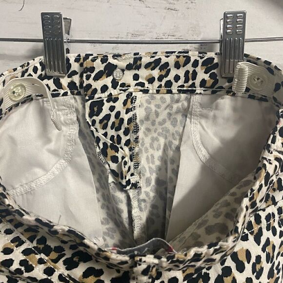 The Children’s Place Leopard Bermudas Size 8 - Picture 4 of 6